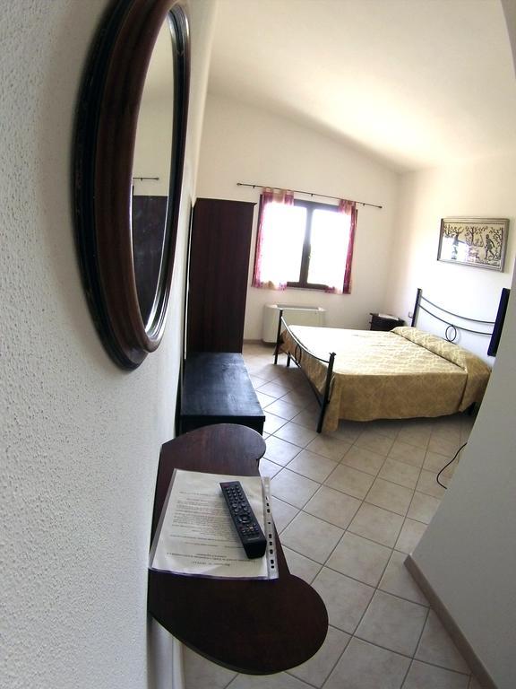 גונזה B&B Su Tintillu מראה חיצוני תמונה