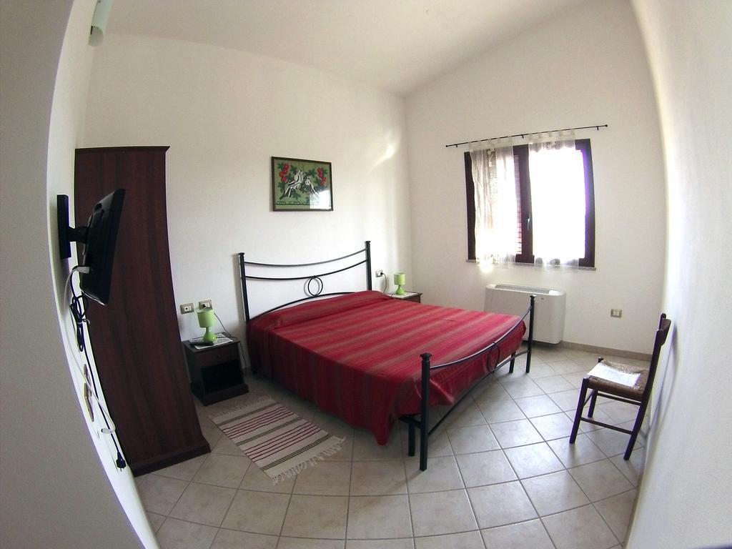 גונזה B&B Su Tintillu חדר תמונה