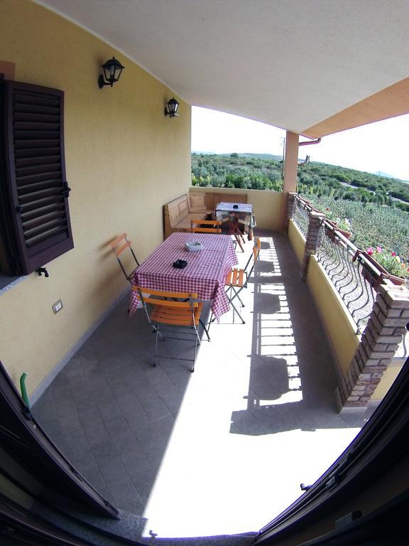 גונזה B&B Su Tintillu מראה חיצוני תמונה